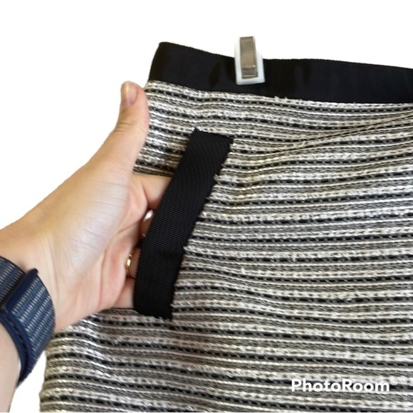 LOFT Black/White Metallic Cream and Gold TweedStriped Mini Skirt - Picture 5 of 7